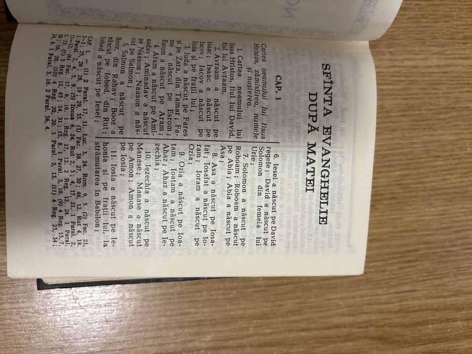 Noul testament carti de filozofie si critica literara