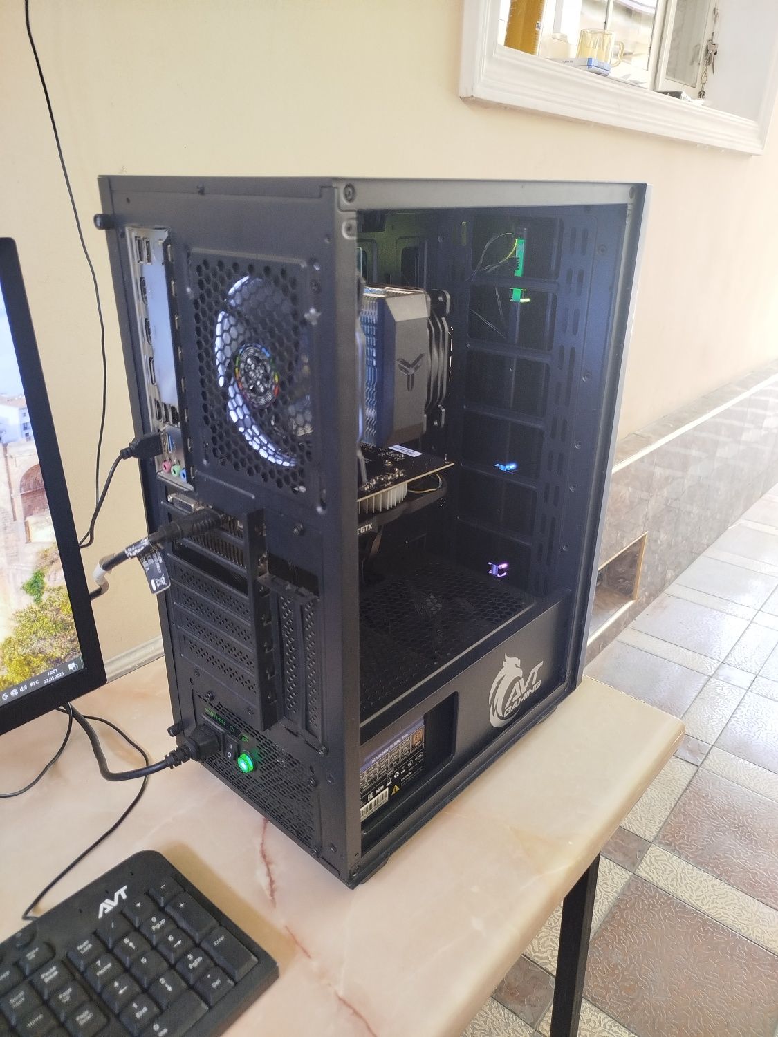 Игровой Компьютер новейшего поколения H610 i3 12100F 8/256/500Gb RX550