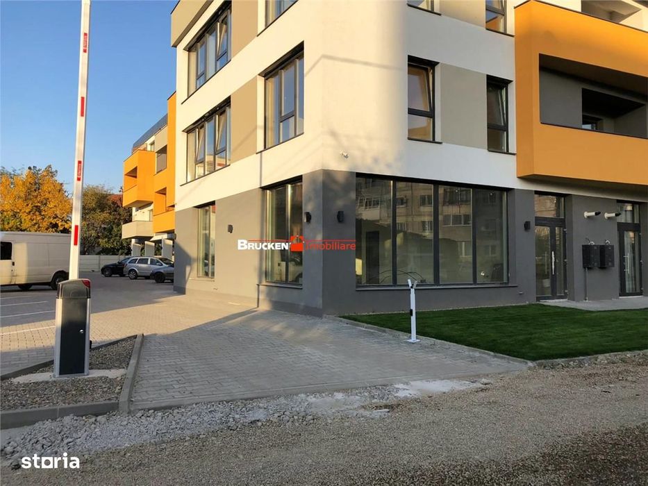 Spatiu Comercial Zona Prima Shops - 100 Mp