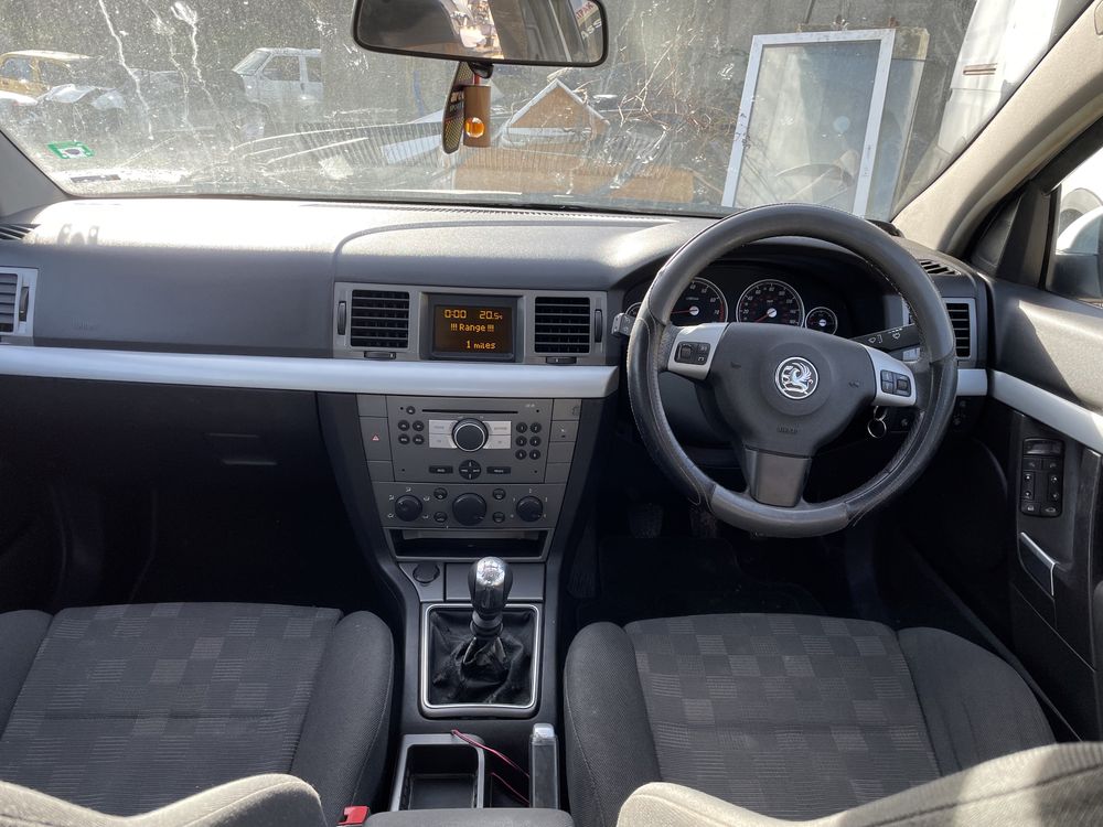 Vectra C SRi 2.2 direct 16v 155hp 2004 На Части