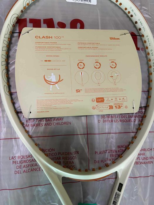 Нова тенис ракета Wilson clash v3 100 Roland Garros