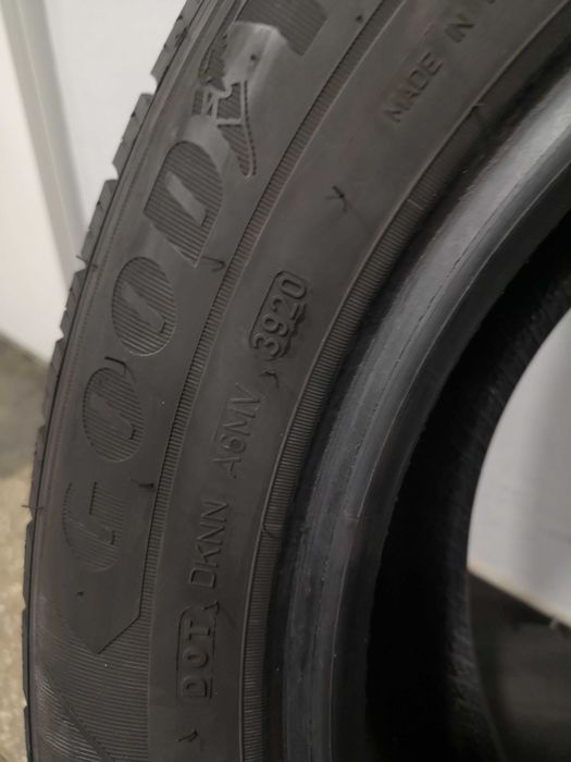 2бр 205/65/16 С  GOODYEAR 7мм грайфер дот:20г Предлагаме монтаж+++