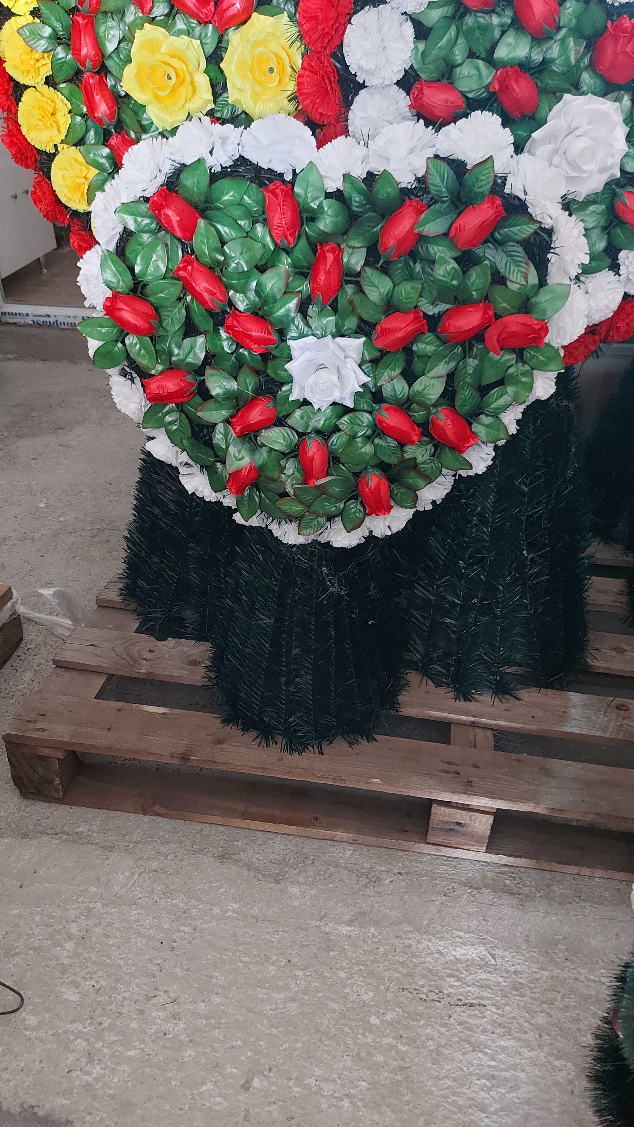 Vînd Coroane artificiale