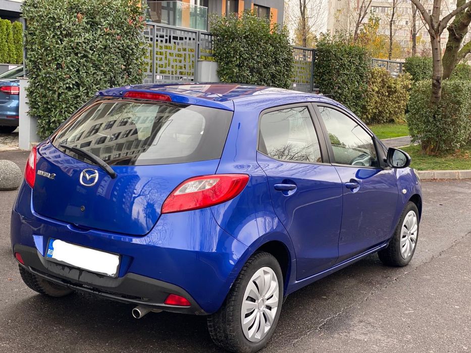 MAZDA 2  1.4 86 CP  110.000 km 2008
