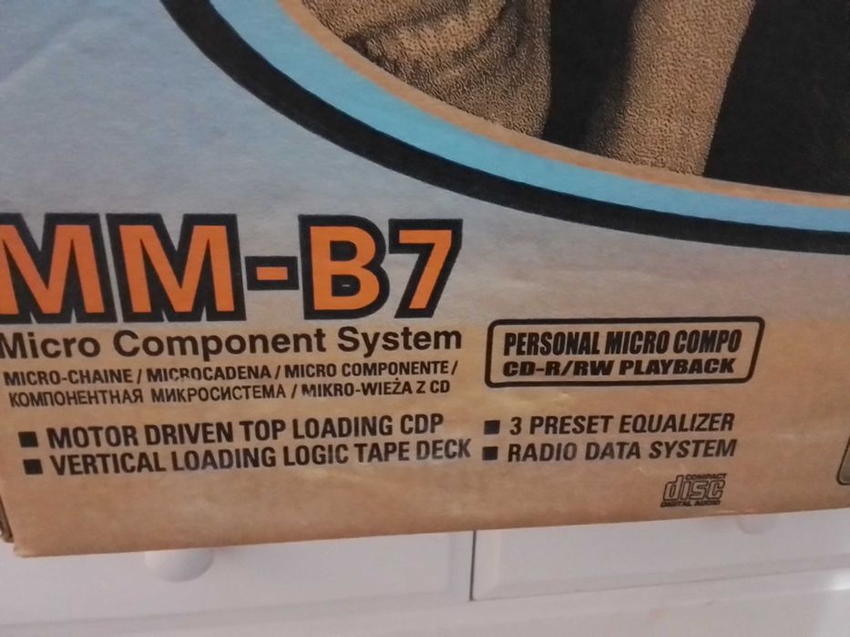 Музикална система с тонколони,Samsung ММ-7В за 100 лв