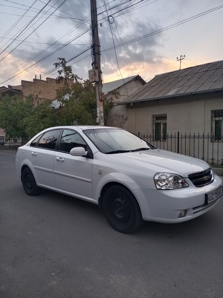 Chevrolet Lacetti 1.8