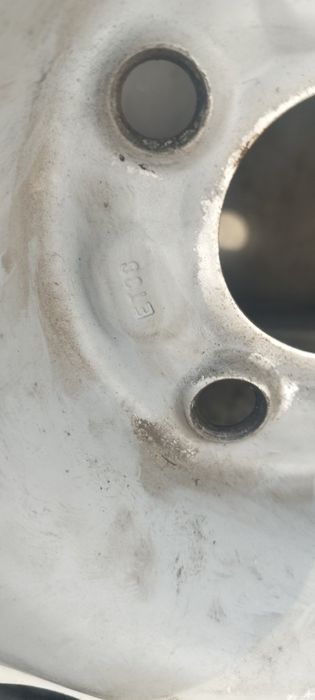 Зимни Гуми с джанти 185 65 14