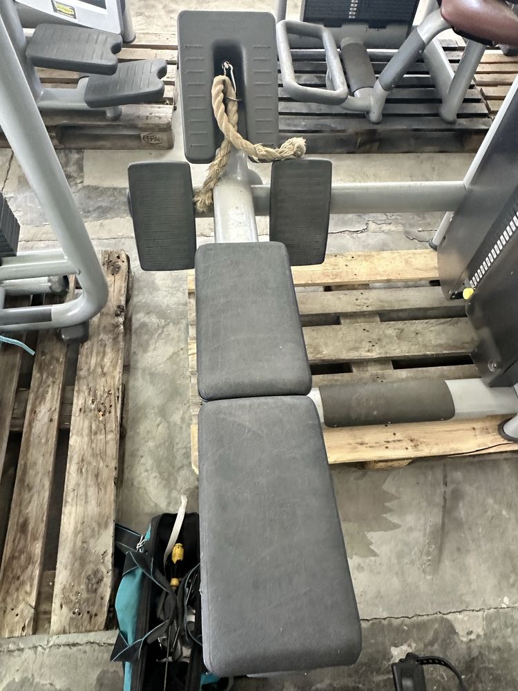 Technogym pulley - долен скрипец