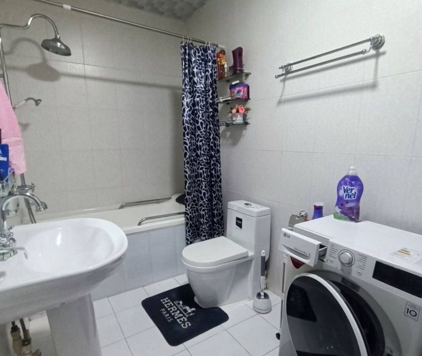 Срочно Продаётся Яккасарай Башлык-Кушбеги с мебелью техникой !