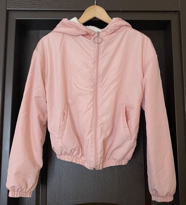 Дамско преходно яке