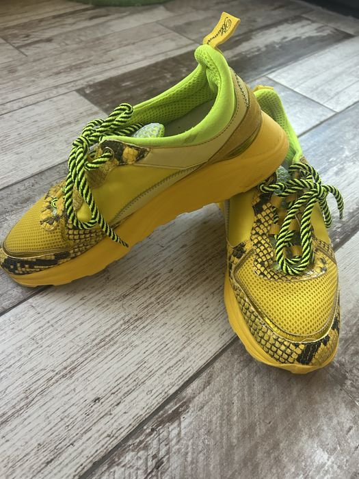 Дамски маратонки