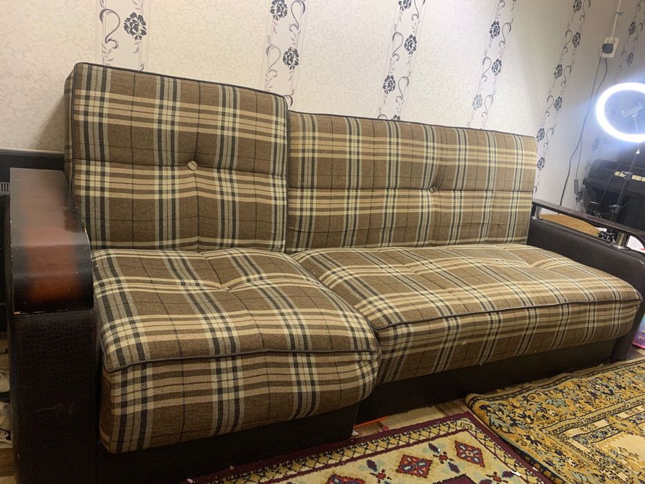 Диван кровать  для дома
