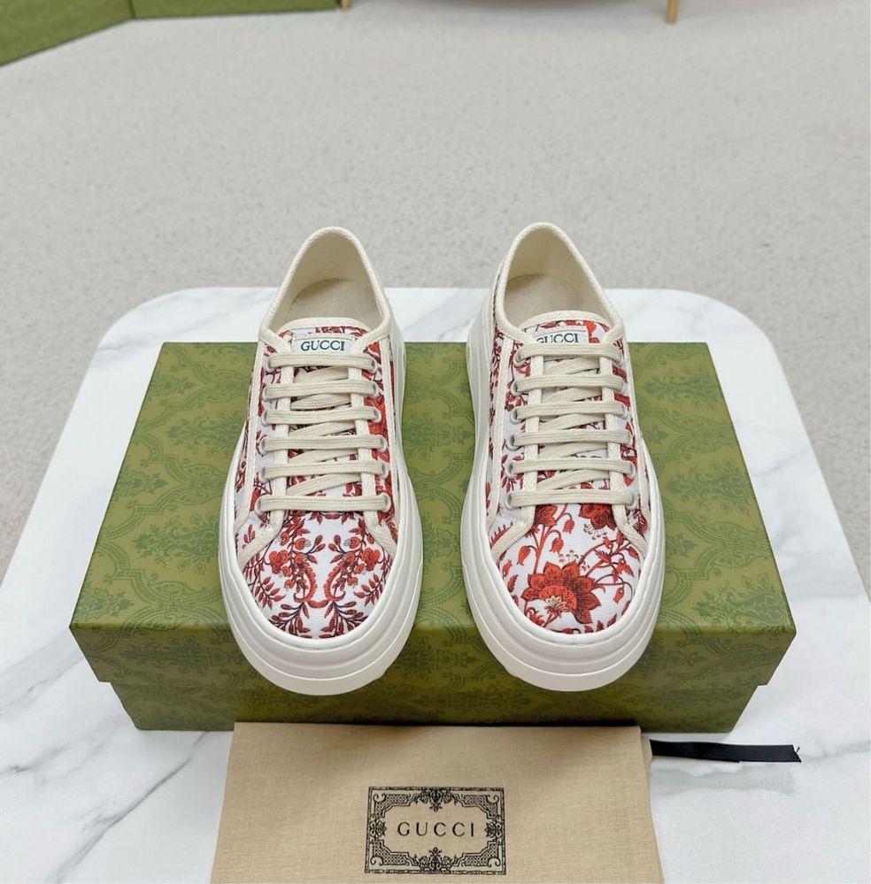 Дамски обувки Gucci