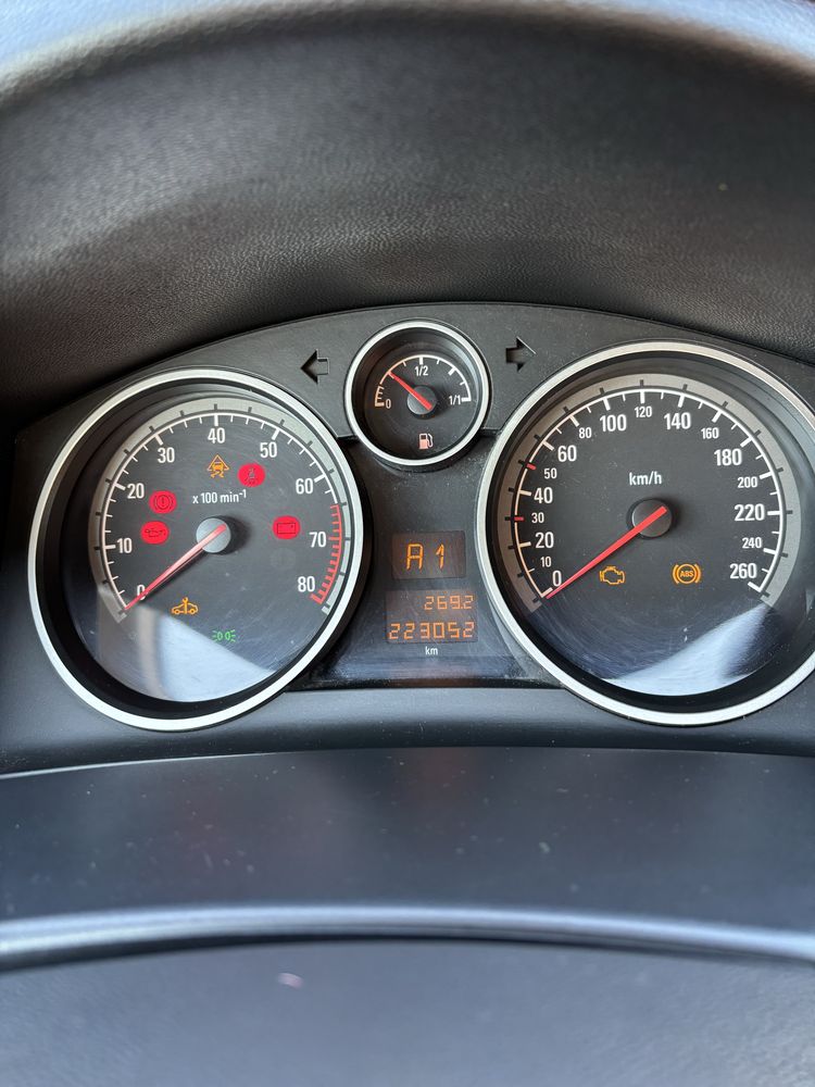 1.6 бензин газ автомат
