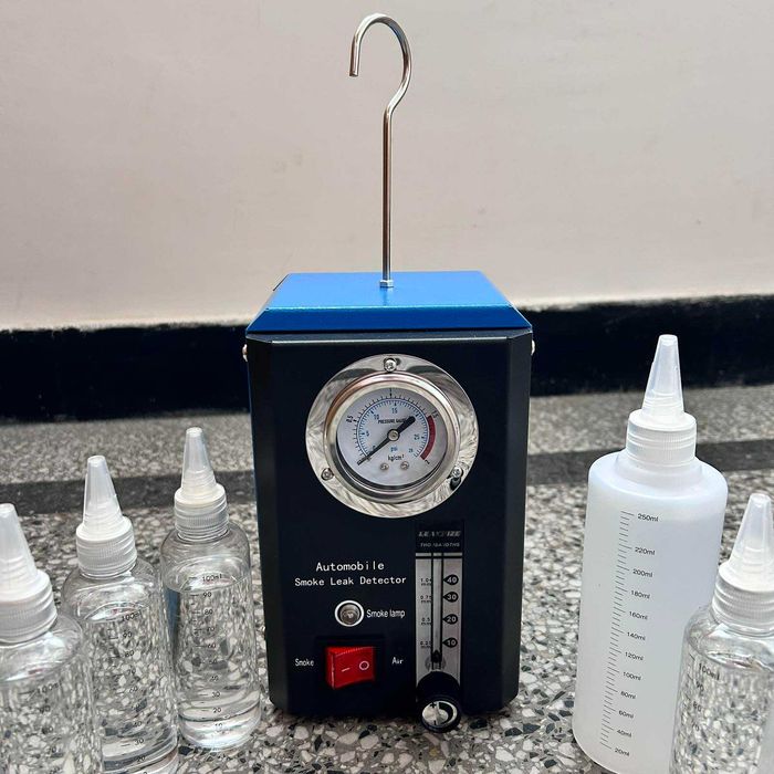 ПОДАРЪК 650МЛ ТЕЧНОСТ - Уред за откриване на утечки чрез пушек, HAWEK