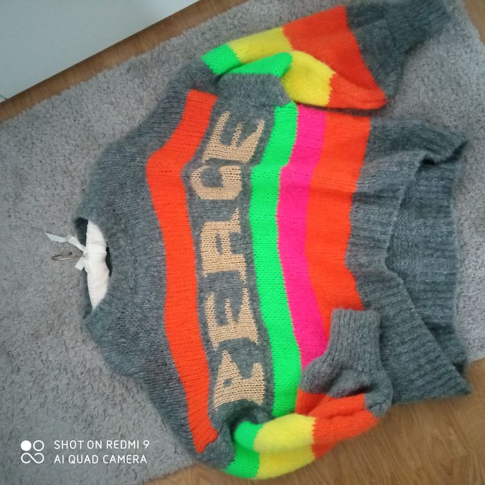 Нов пуловер оверсайз