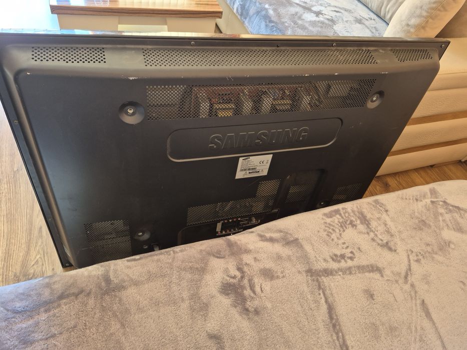 Телевизор Samsung