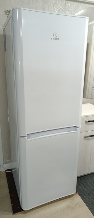 Продам Холодильник NoFrost