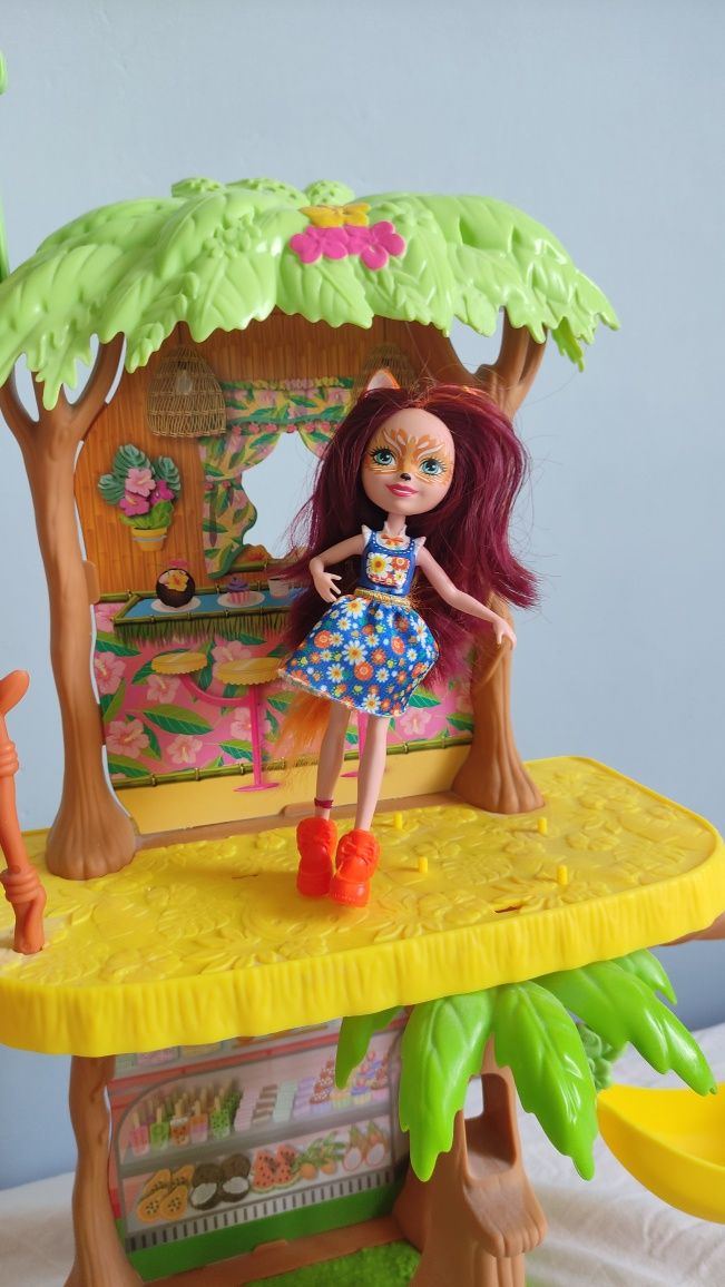 Cafe enchantimals