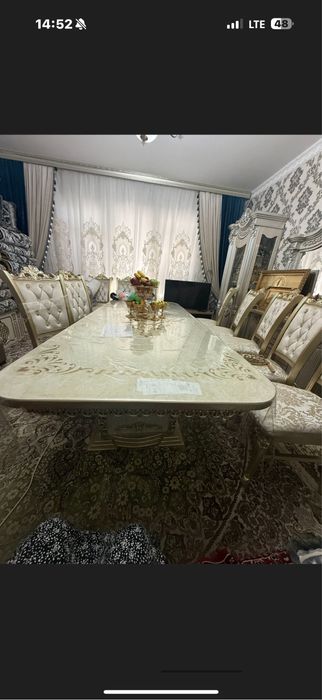 stol stul 12 kishilik holati yaxshi yengide ishlatilmagan