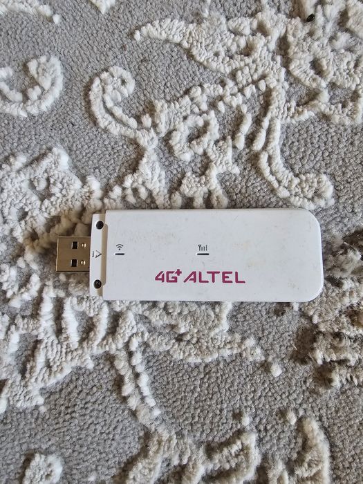 4G wifi modem universal sotiladi