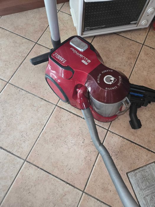 Прахосмукачка Rowenta silence force cyclonic 2100w