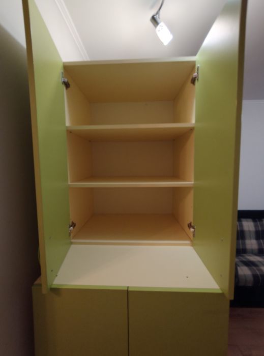 Vand dulapuri urgent