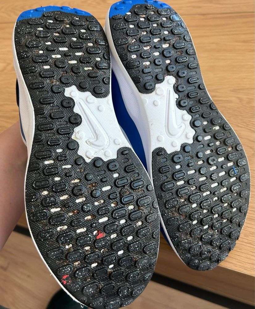 Маратонки Nike Revolution 7, р. 38.5 (24 см)