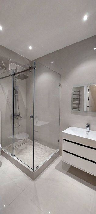 Сдается Евро дом в стиле Хай-тек возле больницы Мать и Дитя ( н833 )