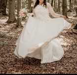 Rochie mireasă tip A line