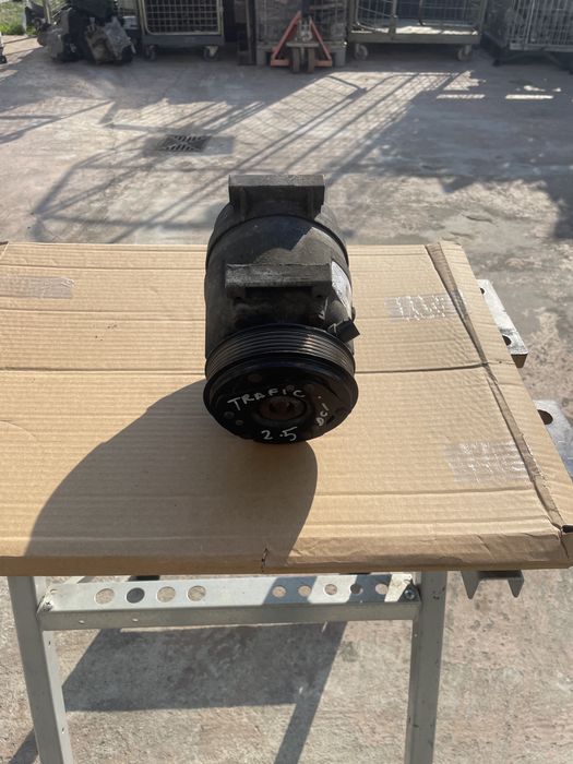 Compresor clima Renault  Trafic Opel Vivaro 2.5DCI