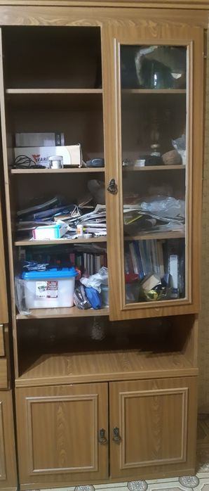 Продам 1 шкаф.Самовывоз