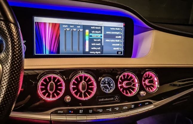 Светещи въздуховоди Mercedes-Benz E класа W213 духалки парно
