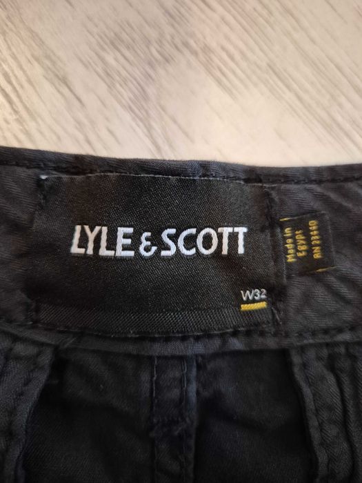 Bermude cargo Lyle and Scott