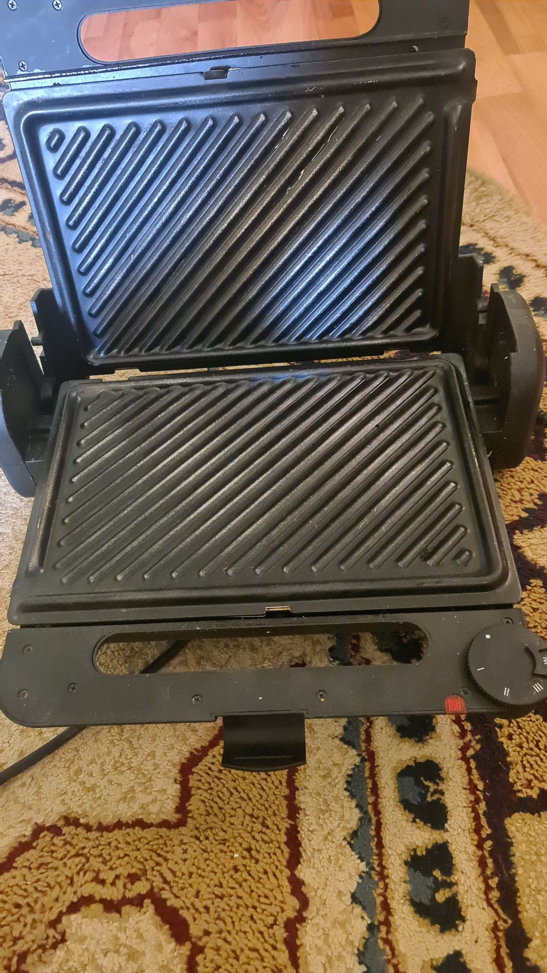 Vand grill electric