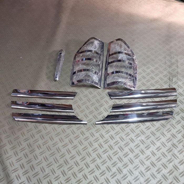 covorase mercedes sprinter,husa capota ,oglinzi crom,paravanturi