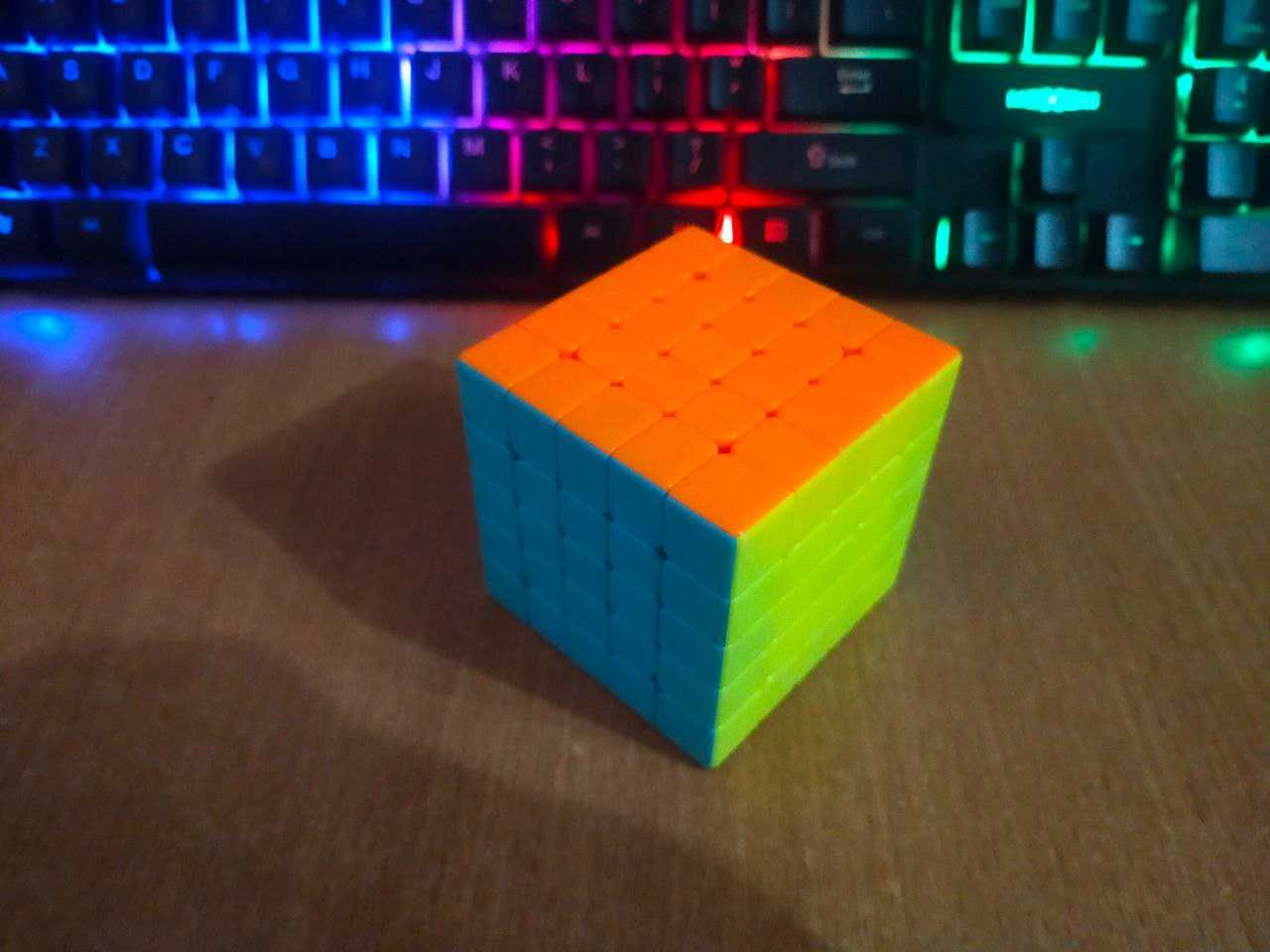 Продам кубик рубика 5 на 5