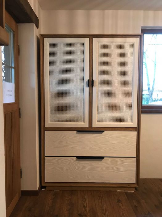 Mobila la comanda (lemn masiv)