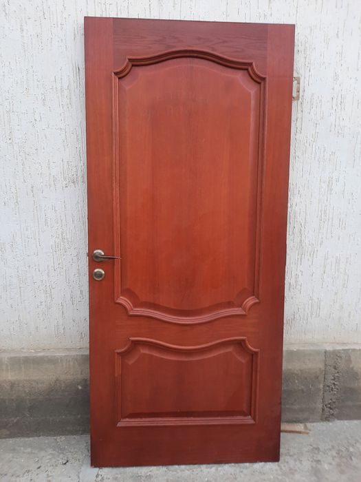 Бу есіктер. Сатылады