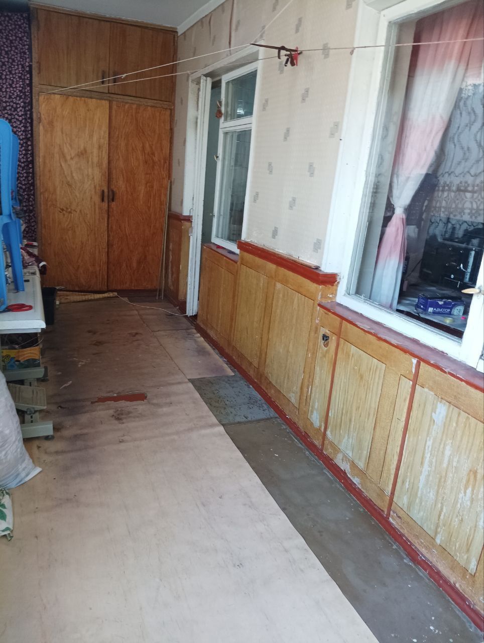 Продаётся 3-х комнатная квартира на первом этаже в Сергели 4