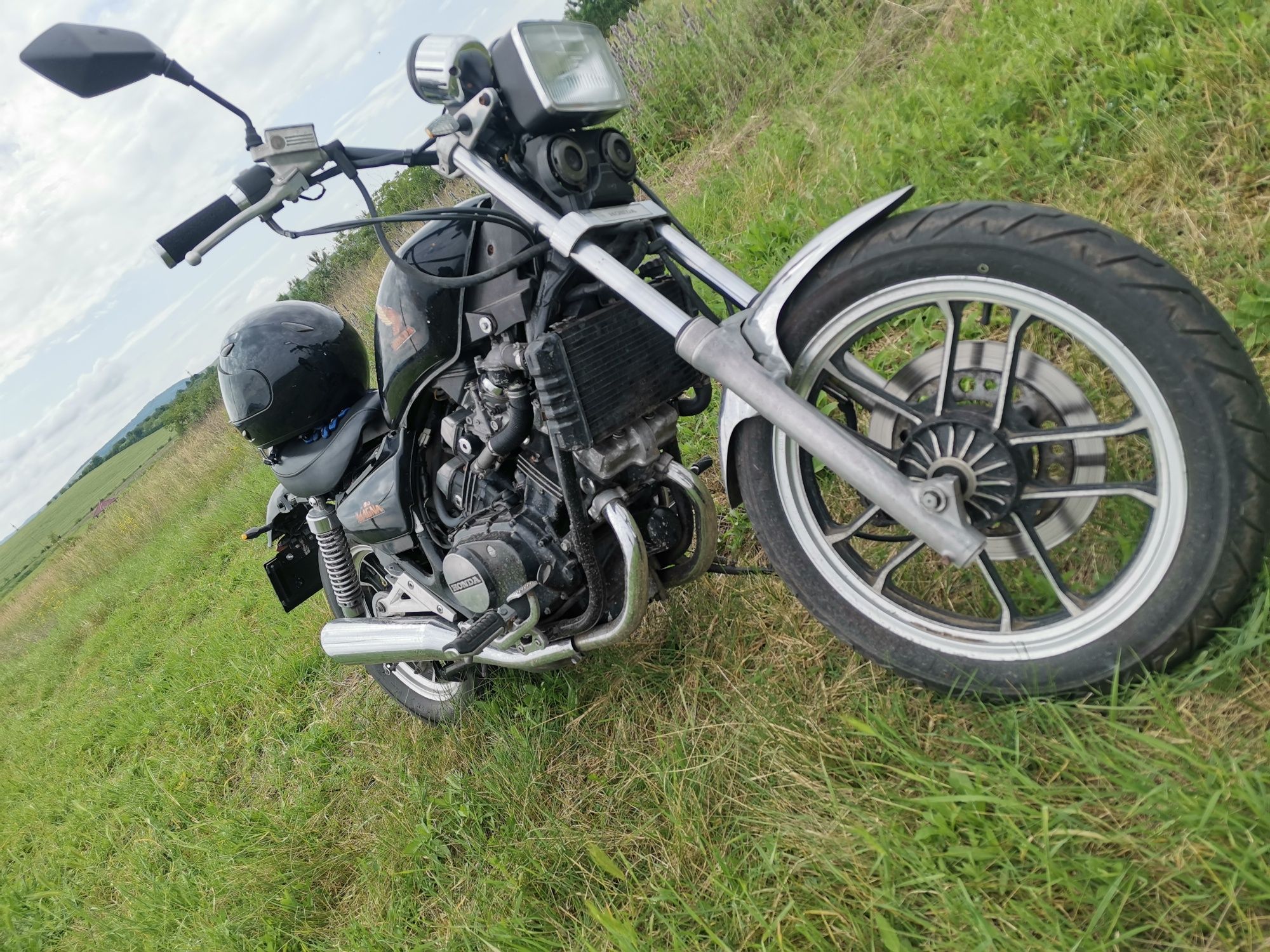 Honda Magna V30 _VF 500 C