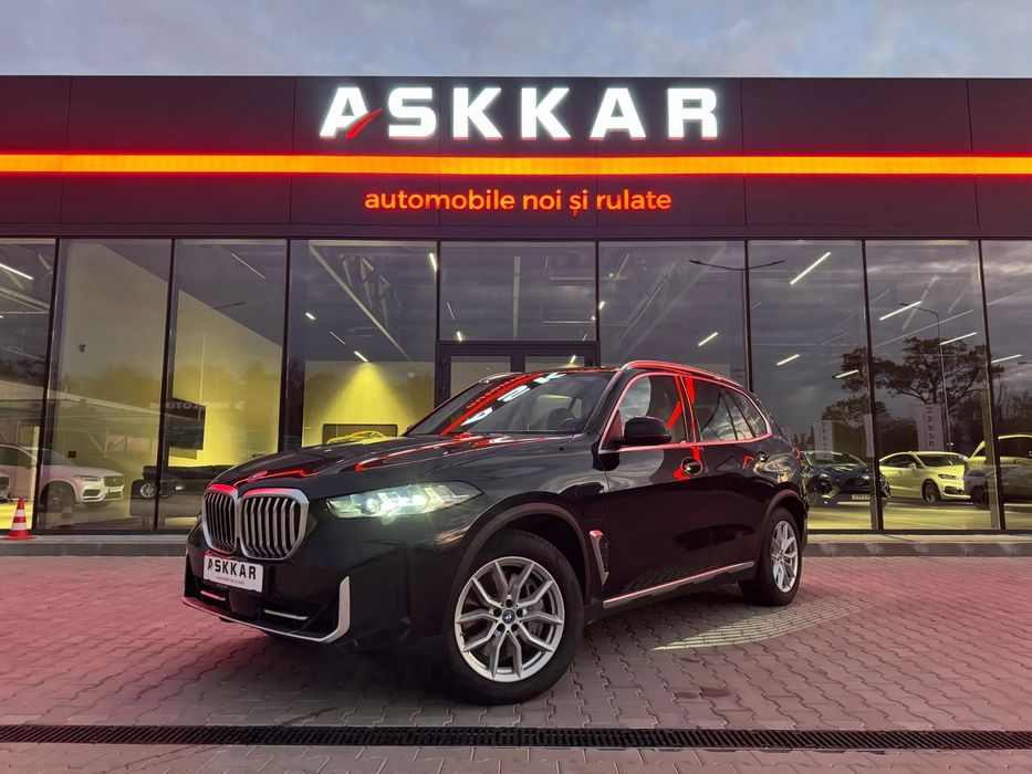 BMW X5 BMW X5 xDrive50e 489cp xLine