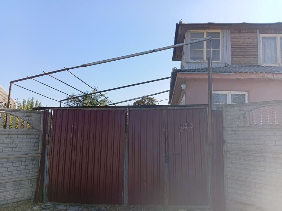 Продаётся дача 6сот Паркентский р-он пос Навбахор.