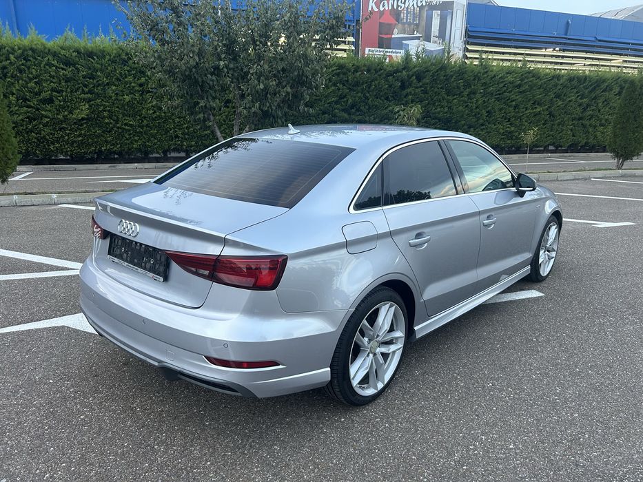 AUDI A3 1.6 tdi 116 cp S sline
