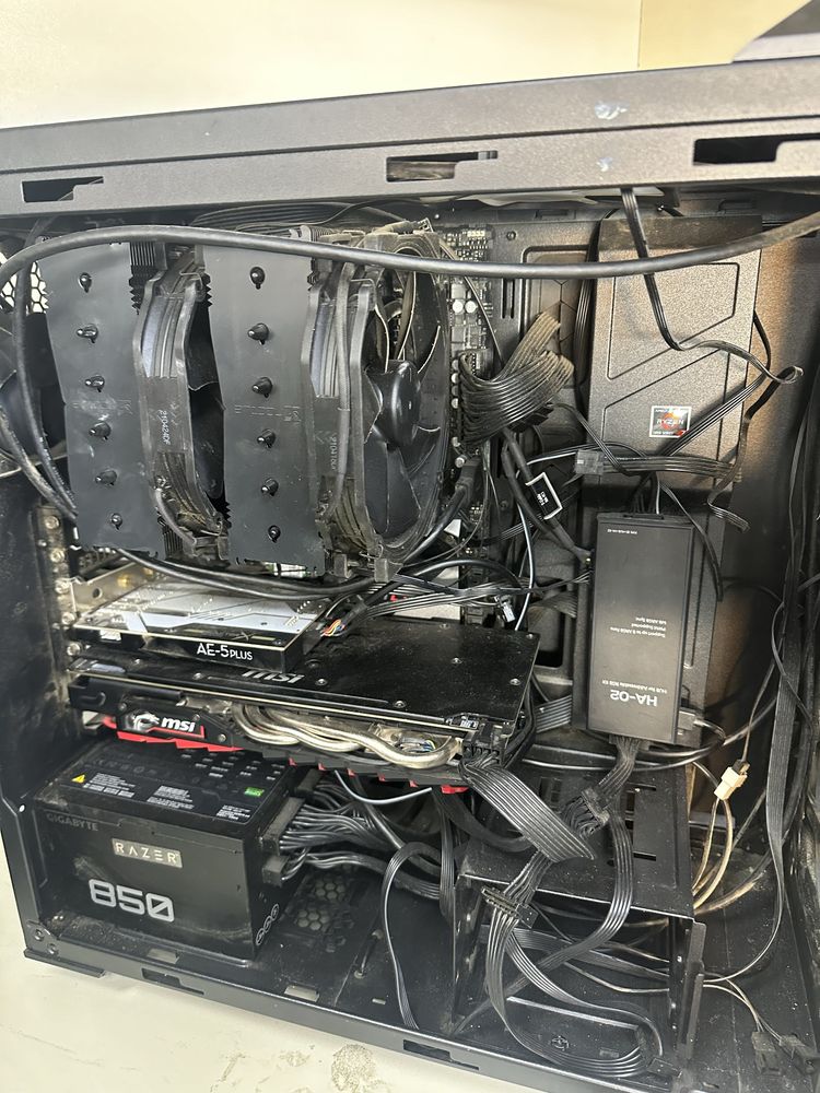 Геймърски компютър! Ryzen 7 5800x 32ran 2tb ssd