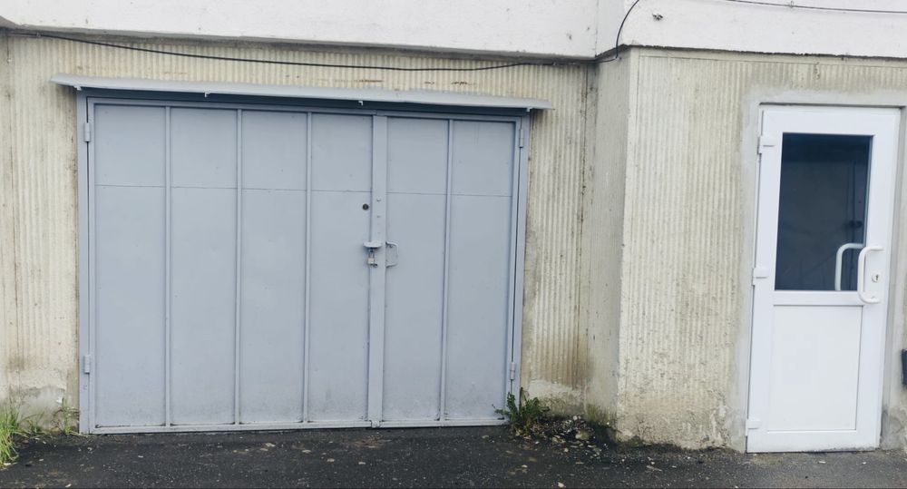 Garaj sub bloc ( beton )