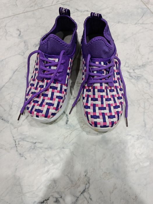 Летние женские кроссовки