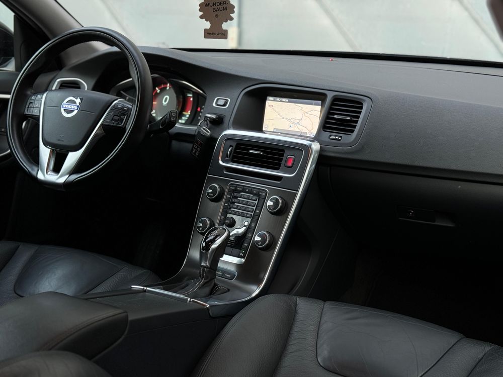 Volvo v60 plugin hybrid, AUTOMAT, 2.4d, 2014, euro 5