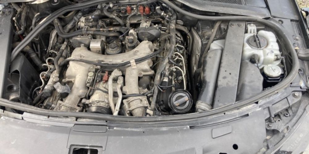 Audi a8 4.2 TDI на части