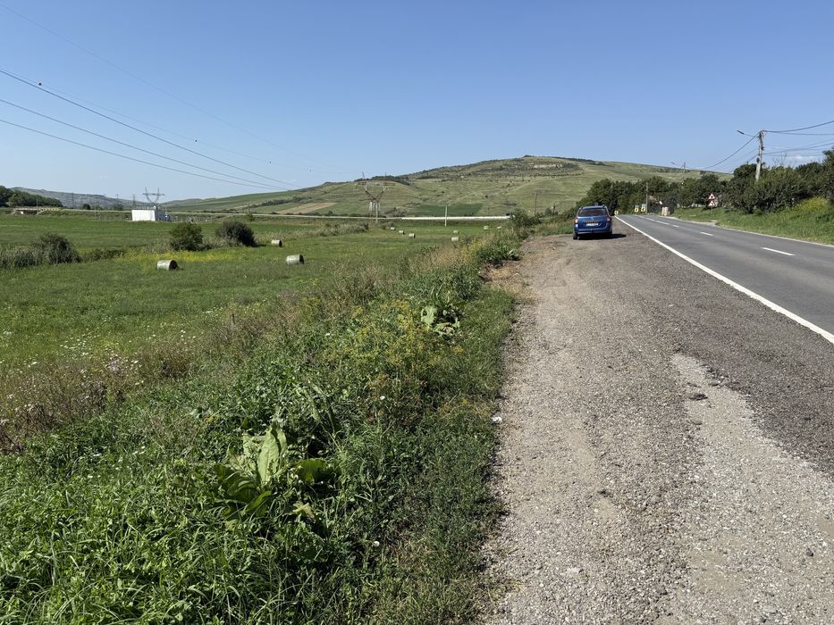 Teren cu front la sosea Barai Caianu, 3000 mp